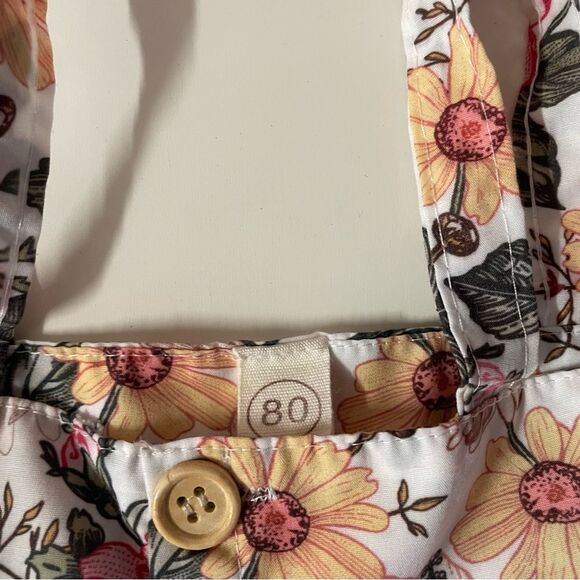 Baby Girls’ White Floral Button Down Sun Dress EUC 9-12 Months - Picture 3 of 9